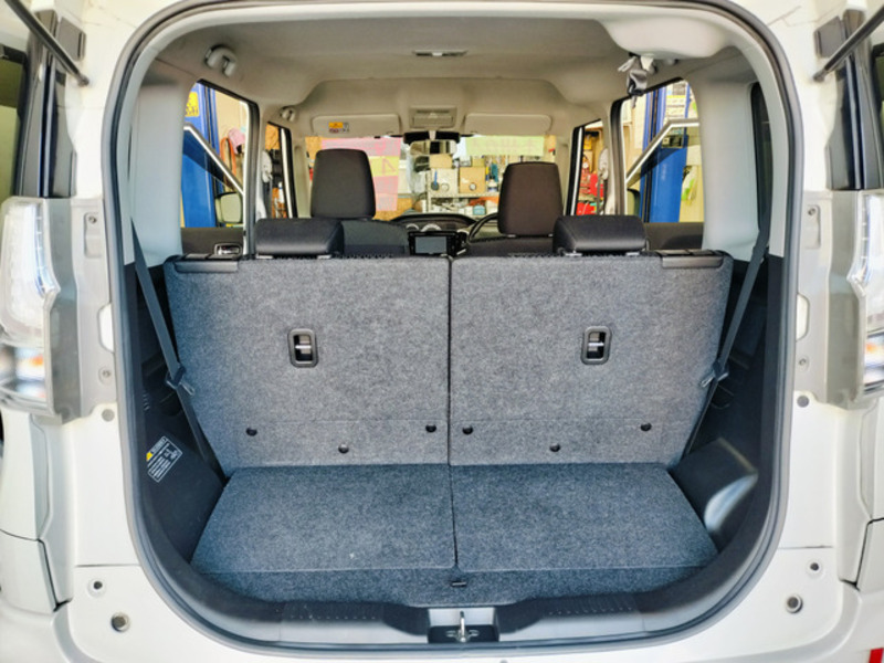 DELICA D2