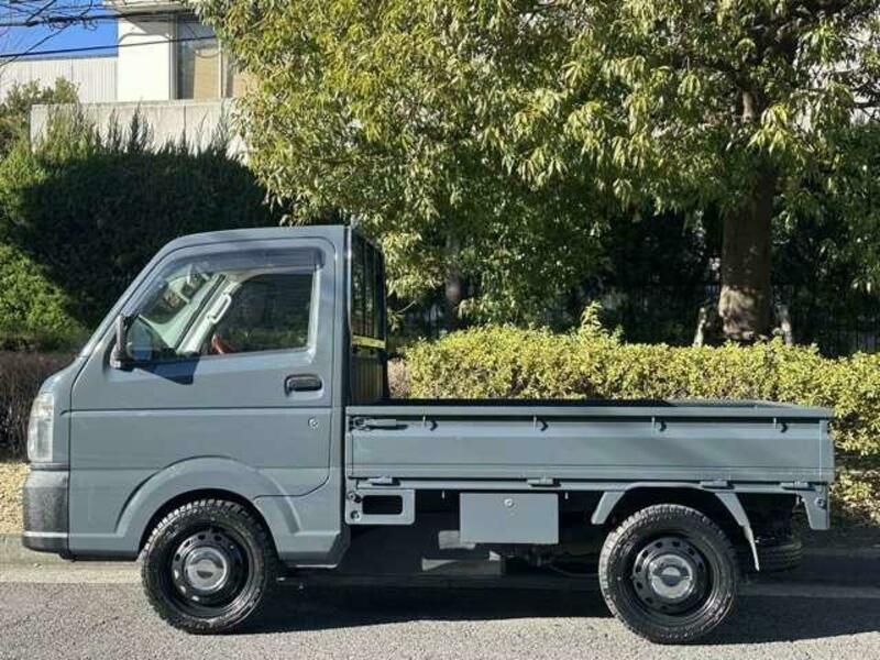 CARRY TRUCK