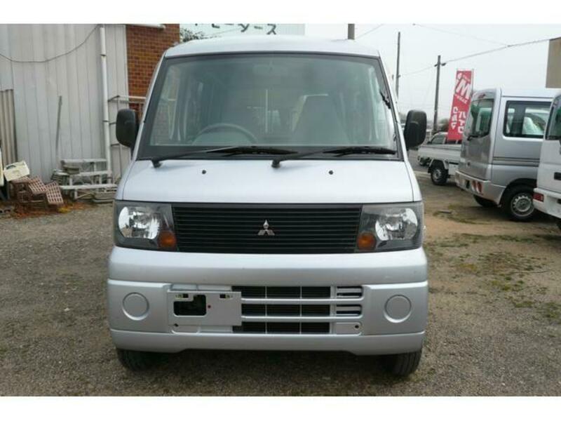 MINICAB VAN