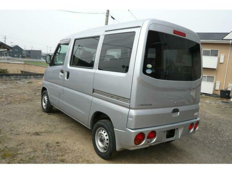 MINICAB VAN