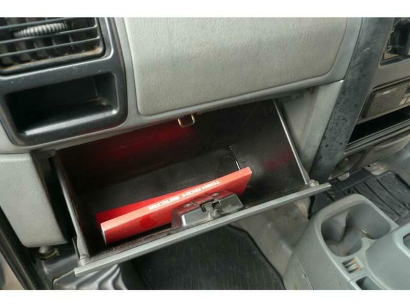 MINICAB VAN