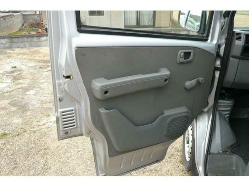 MINICAB VAN