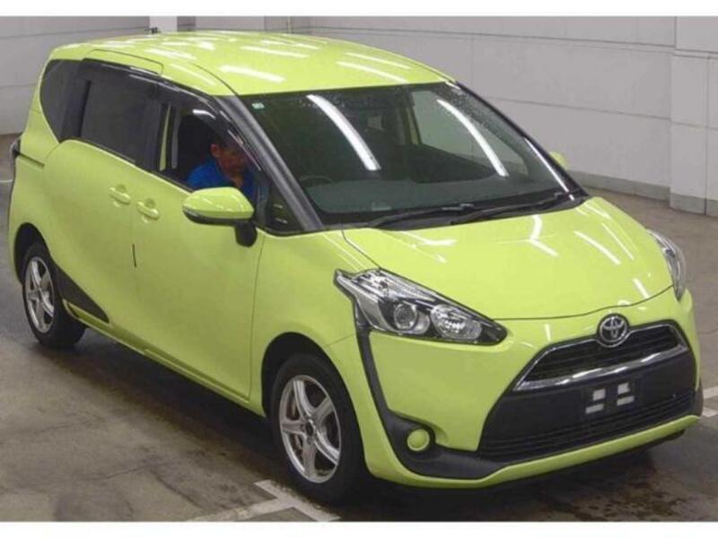 TOYOTA SIENTA