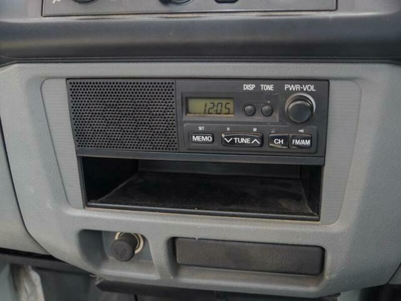 CLIPPER TRUCK