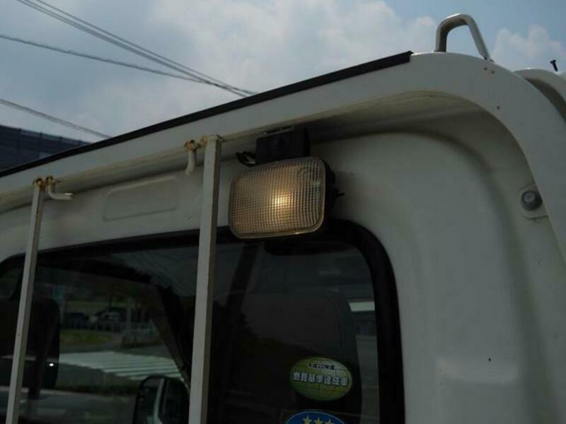 CLIPPER TRUCK