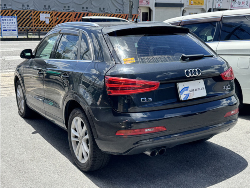 Q3