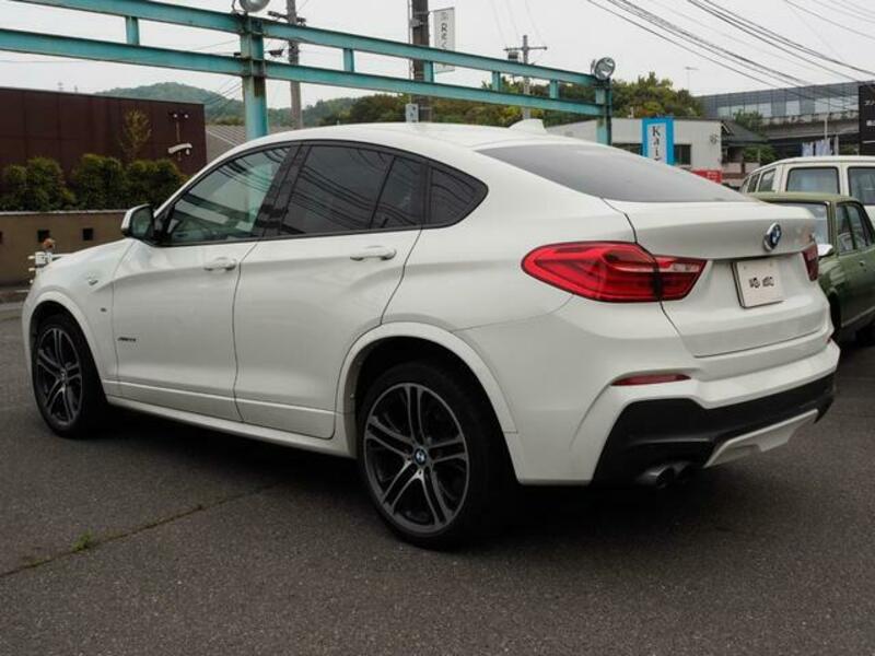 X4