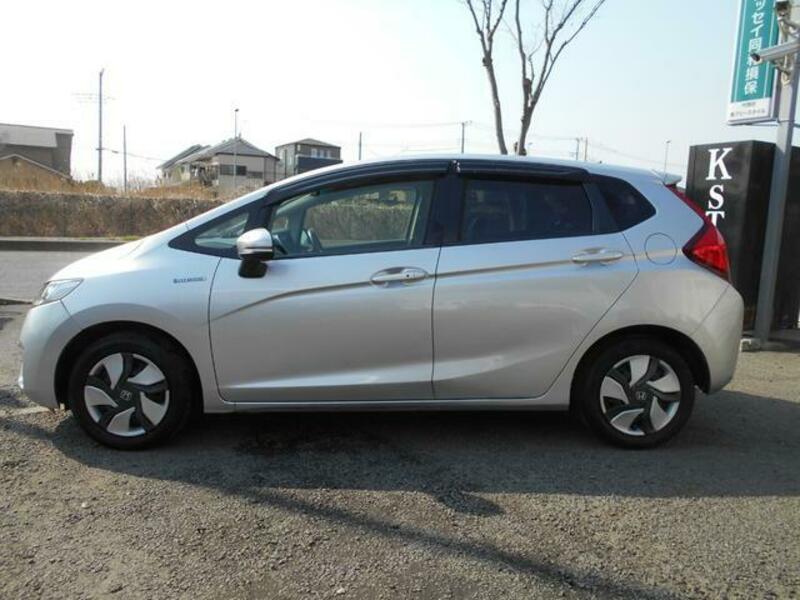 FIT HYBRID
