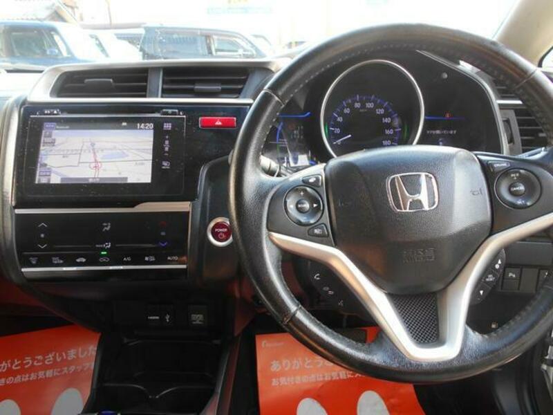 FIT HYBRID