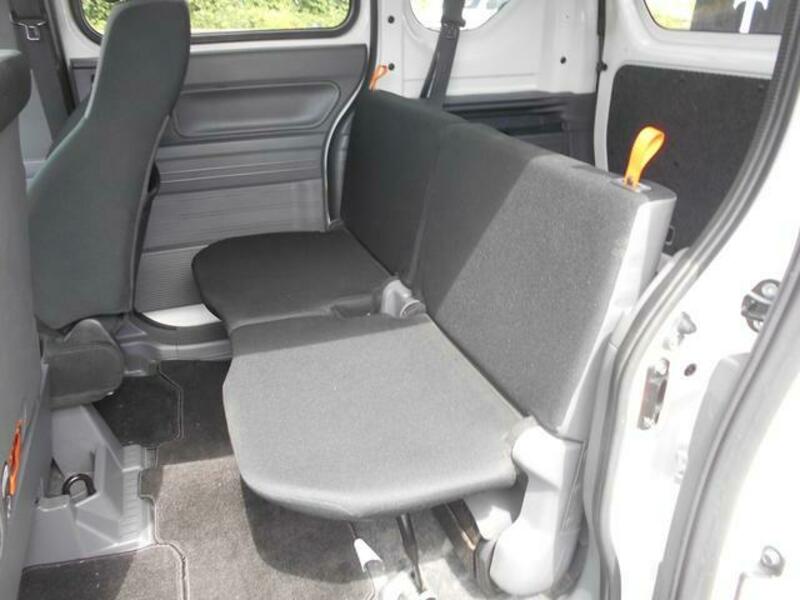 N-VAN