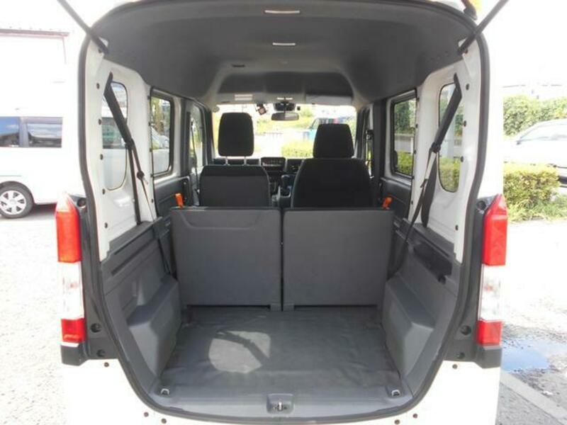 N-VAN