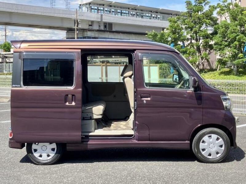 ATRAI WAGON