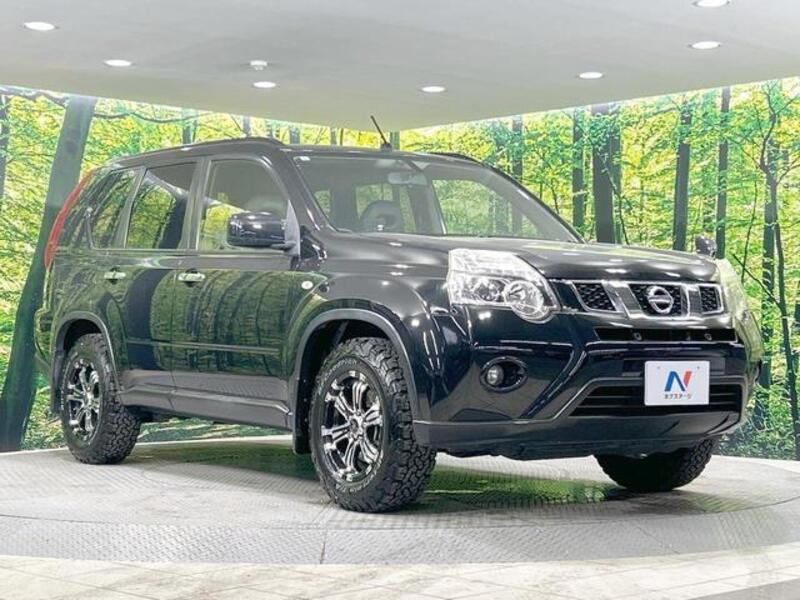 X-TRAIL