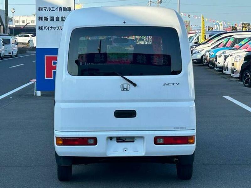 ACTY VAN