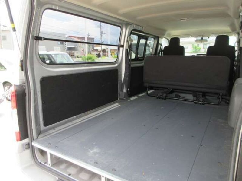 NV350 CARAVAN