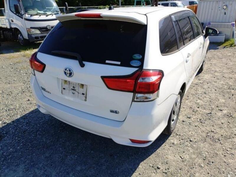 COROLLA FIELDER