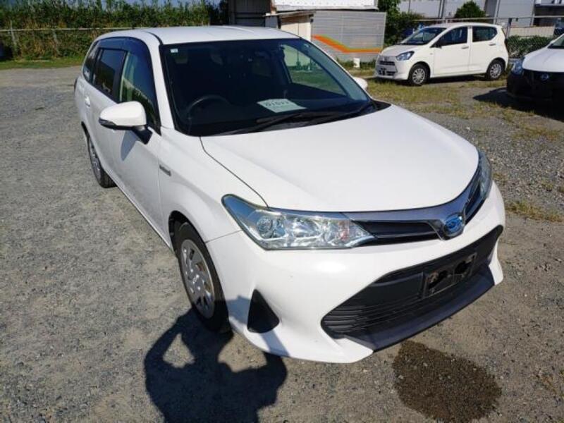 COROLLA FIELDER