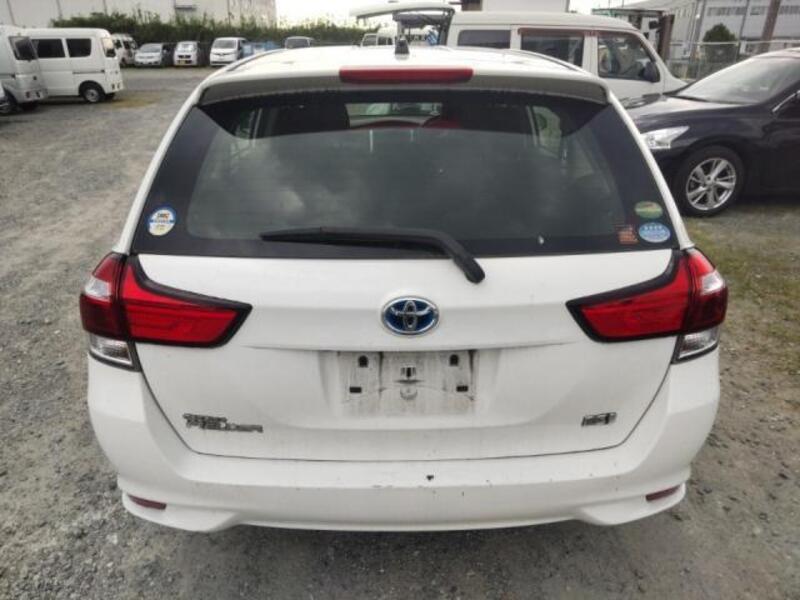 COROLLA FIELDER
