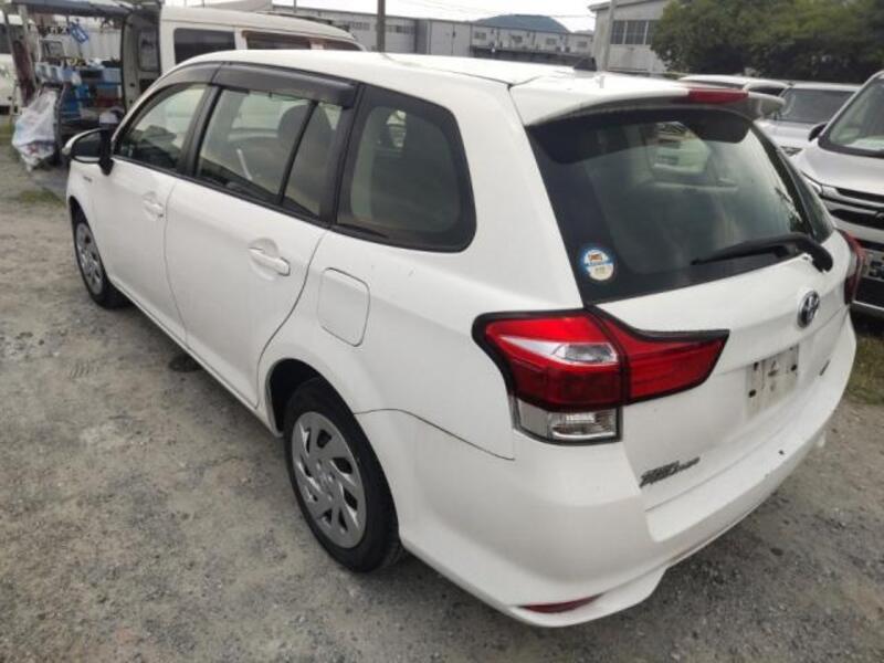COROLLA FIELDER
