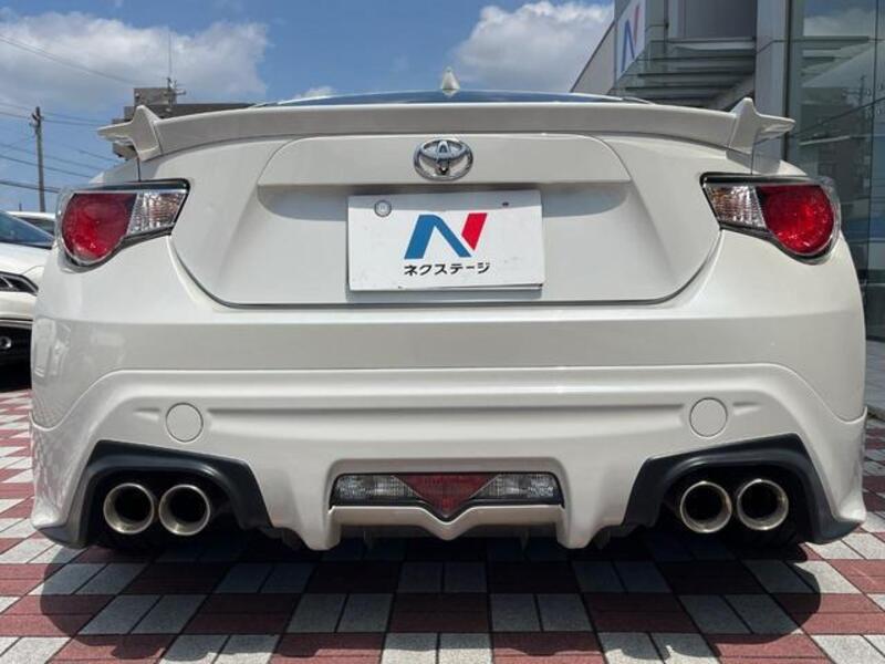 86