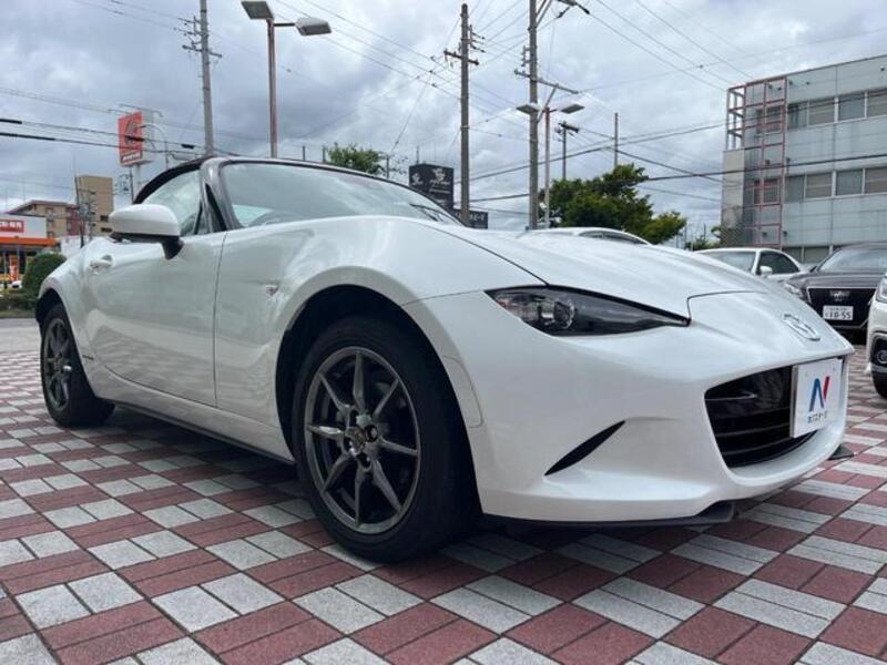 ROADSTER