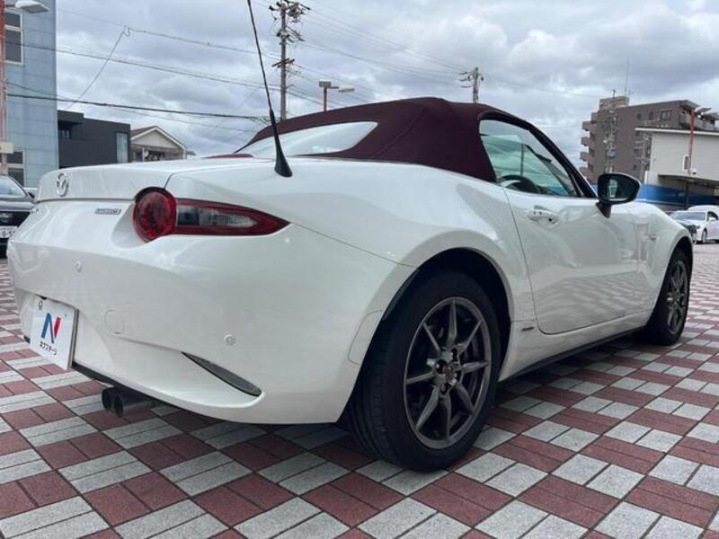 ROADSTER