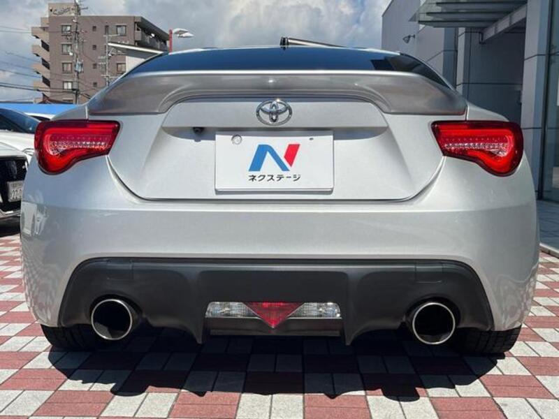 86