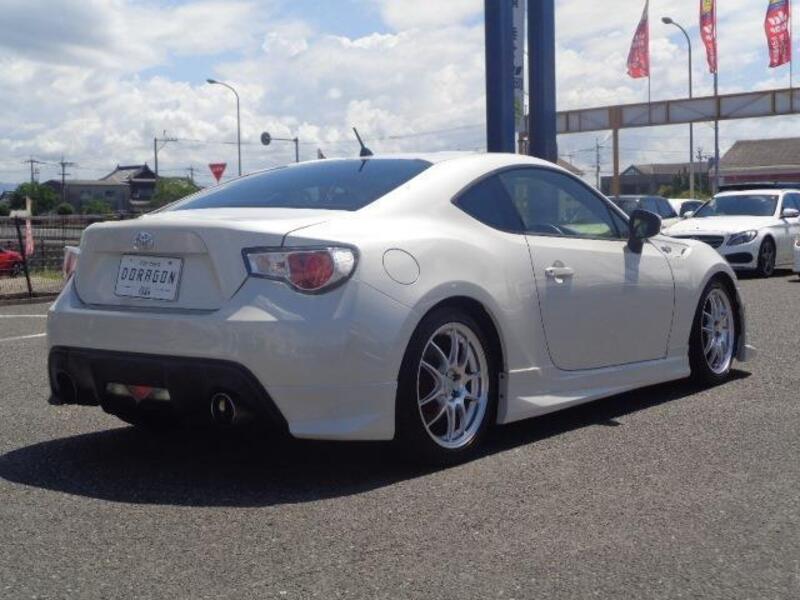 86