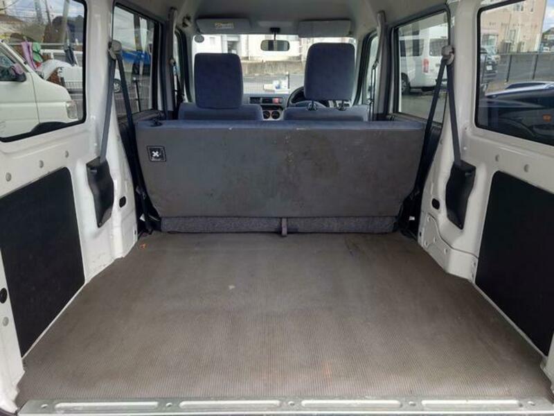 ACTY VAN