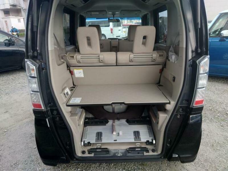N BOX PLUS