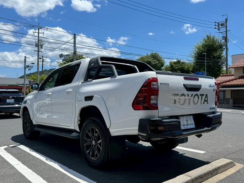 HILUX