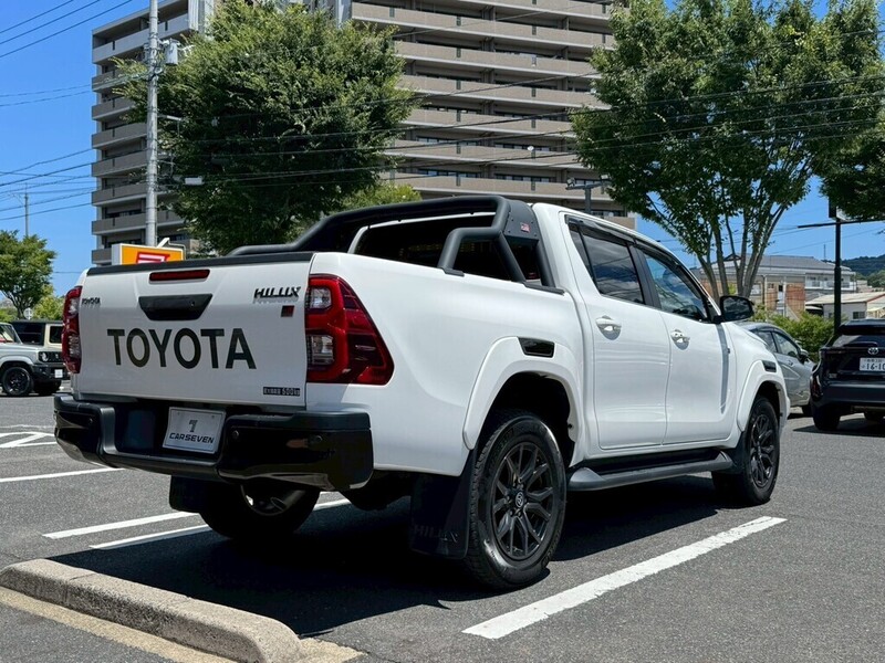 HILUX