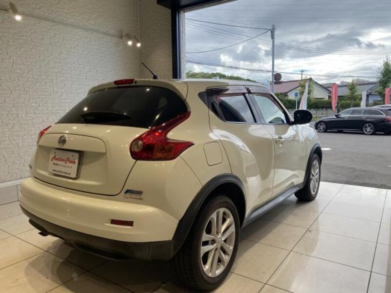 JUKE