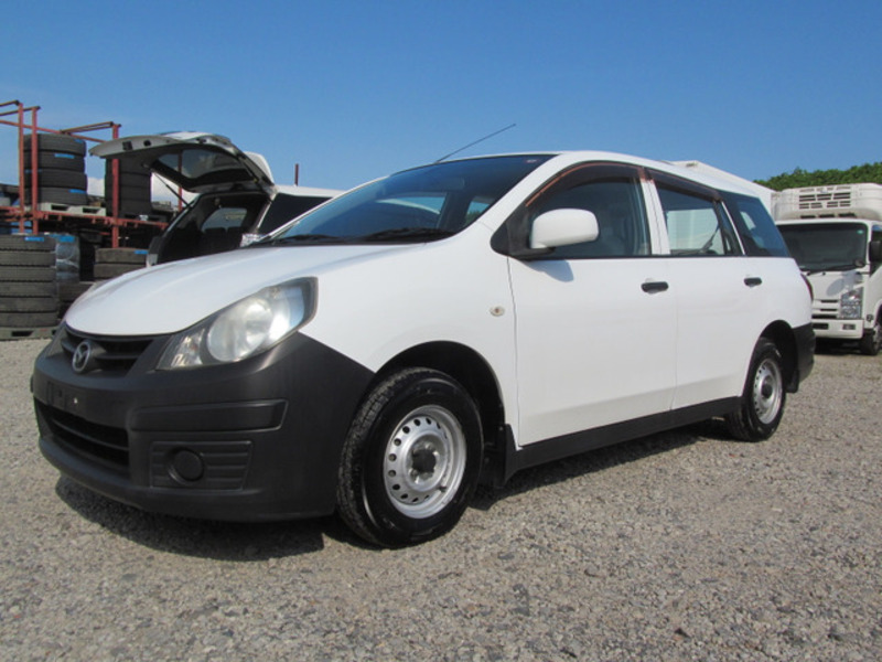 FAMILIA VAN