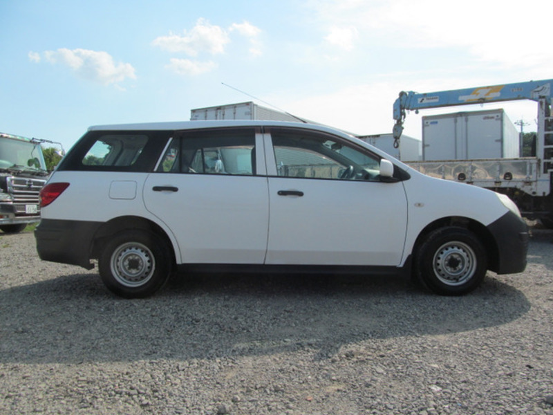 FAMILIA VAN