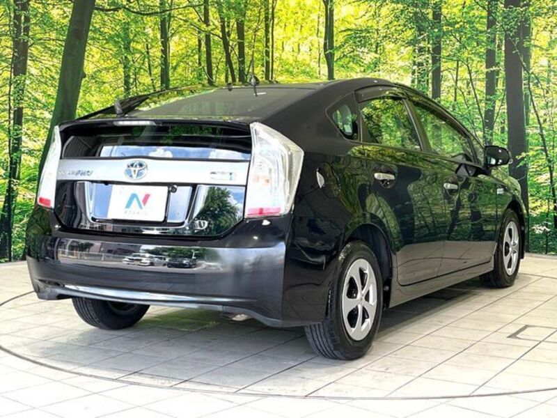 PRIUS PHV