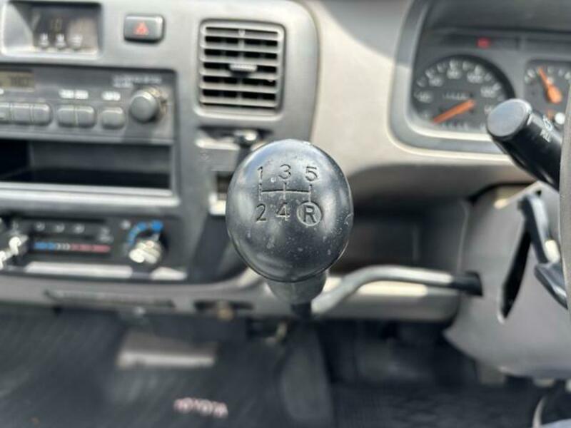 TOWNACE TRUCK