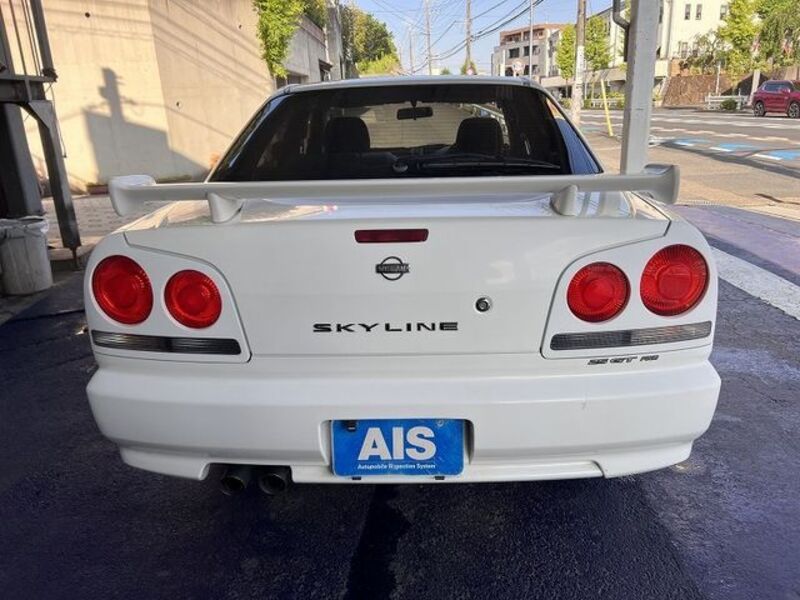 SKYLINE