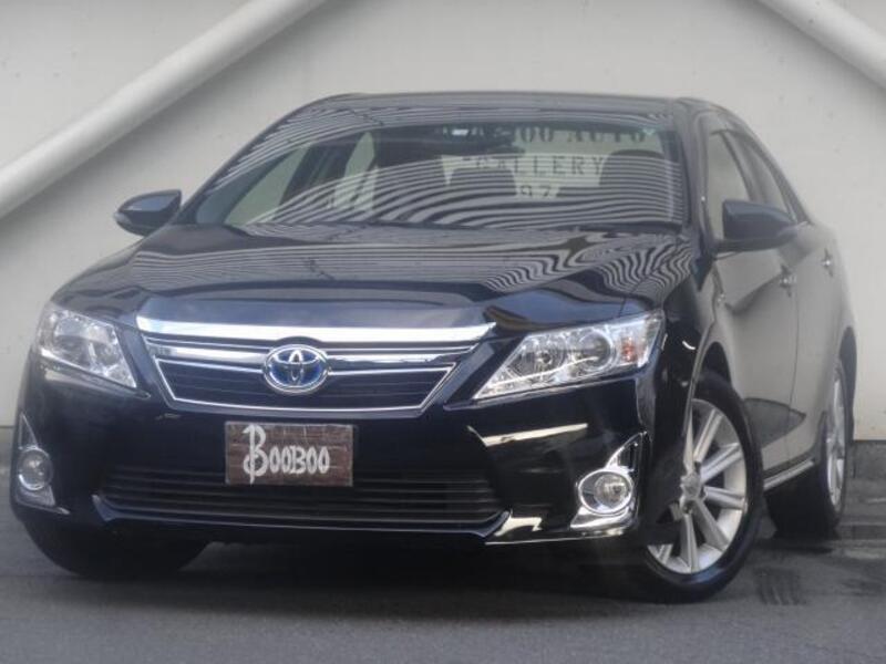 TOYOTA CAMRY