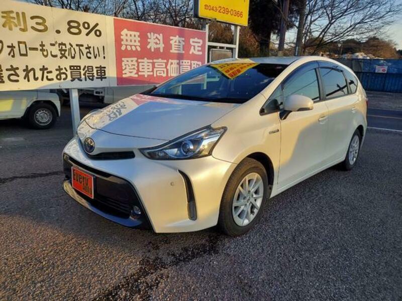PRIUS ALPHA-0