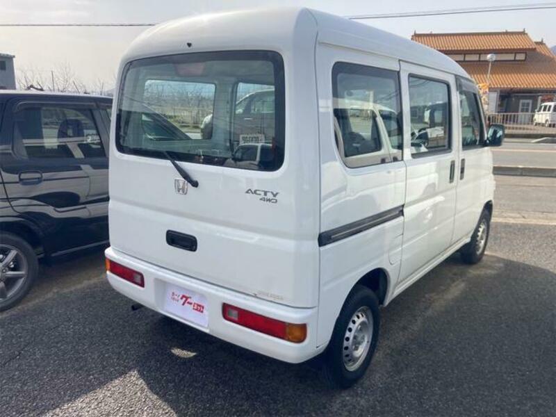 ACTY VAN