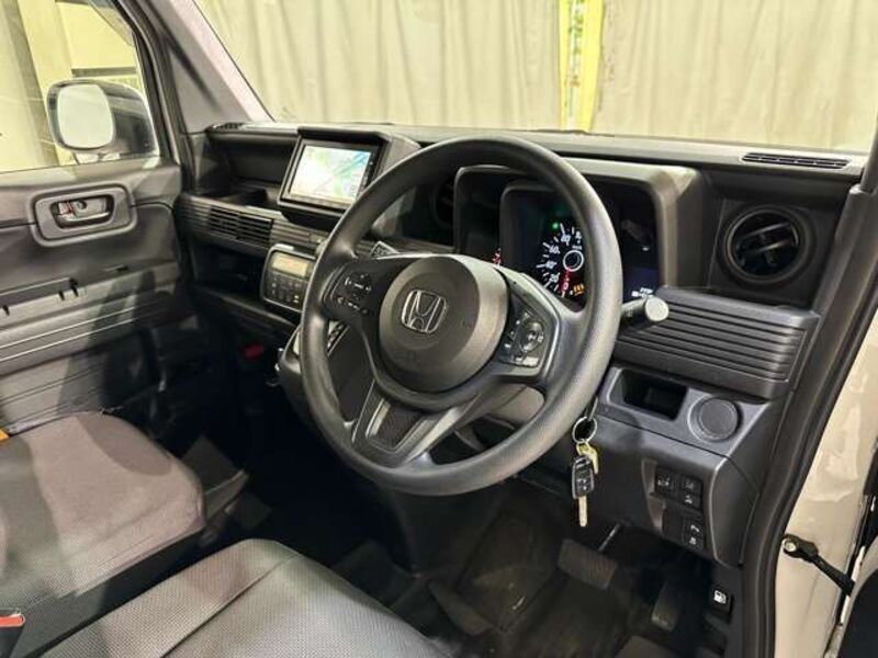 N-VAN