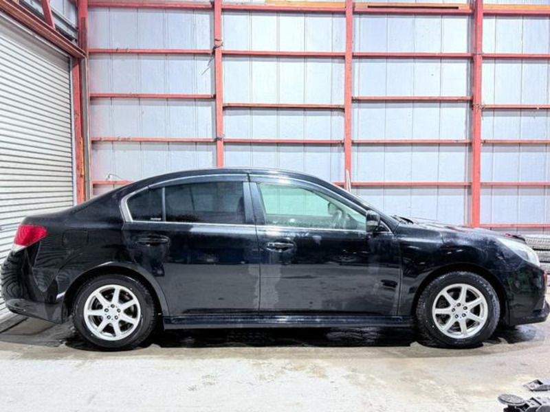LEGACY B4