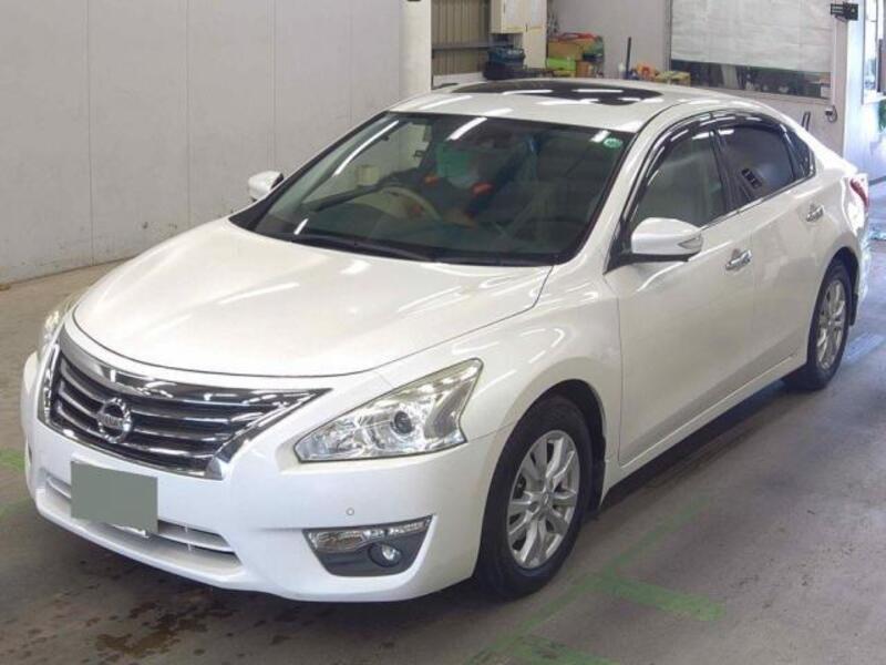 NISSAN TEANA