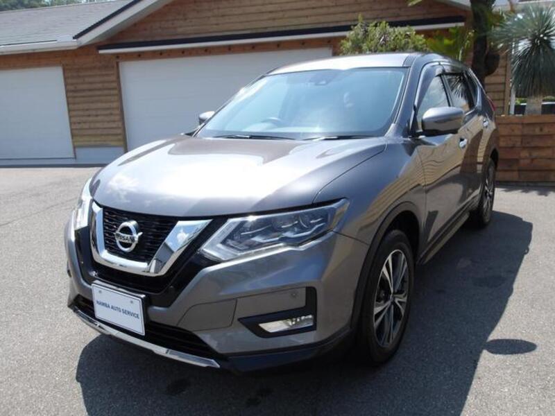 X-TRAIL