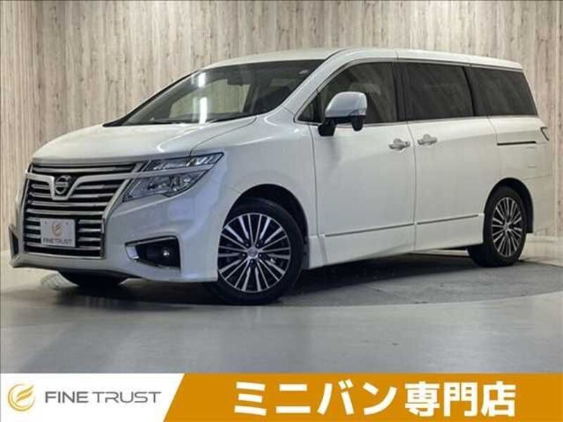 NISSAN ELGRAND