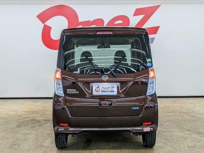 Used 2015 NISSAN DAYZ ROOX B21A | SBI Motor Japan