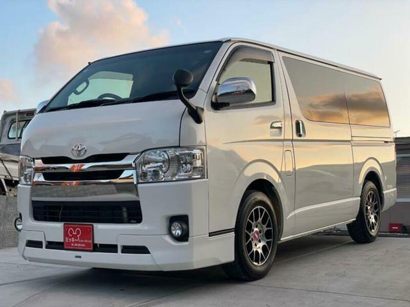 HIACE VAN