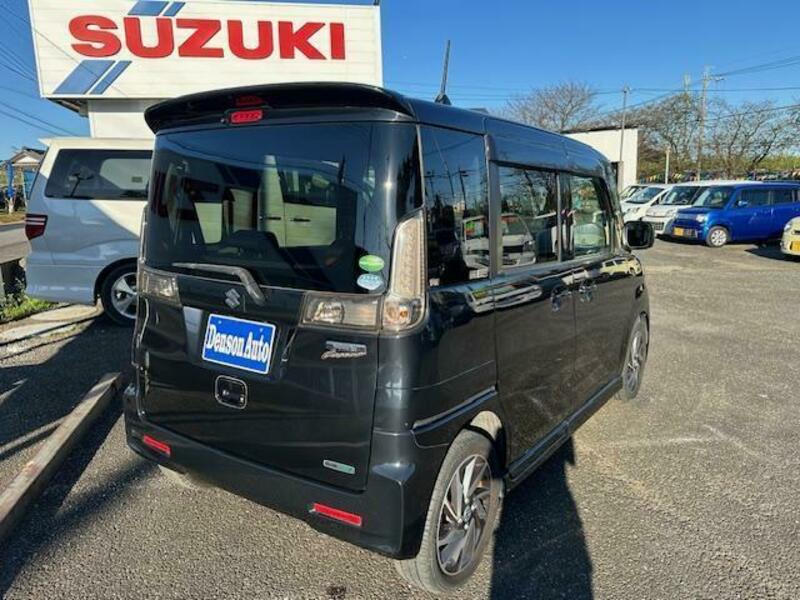 SPACIA CUSTOM