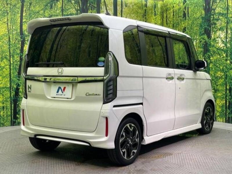 N BOX CUSTOM